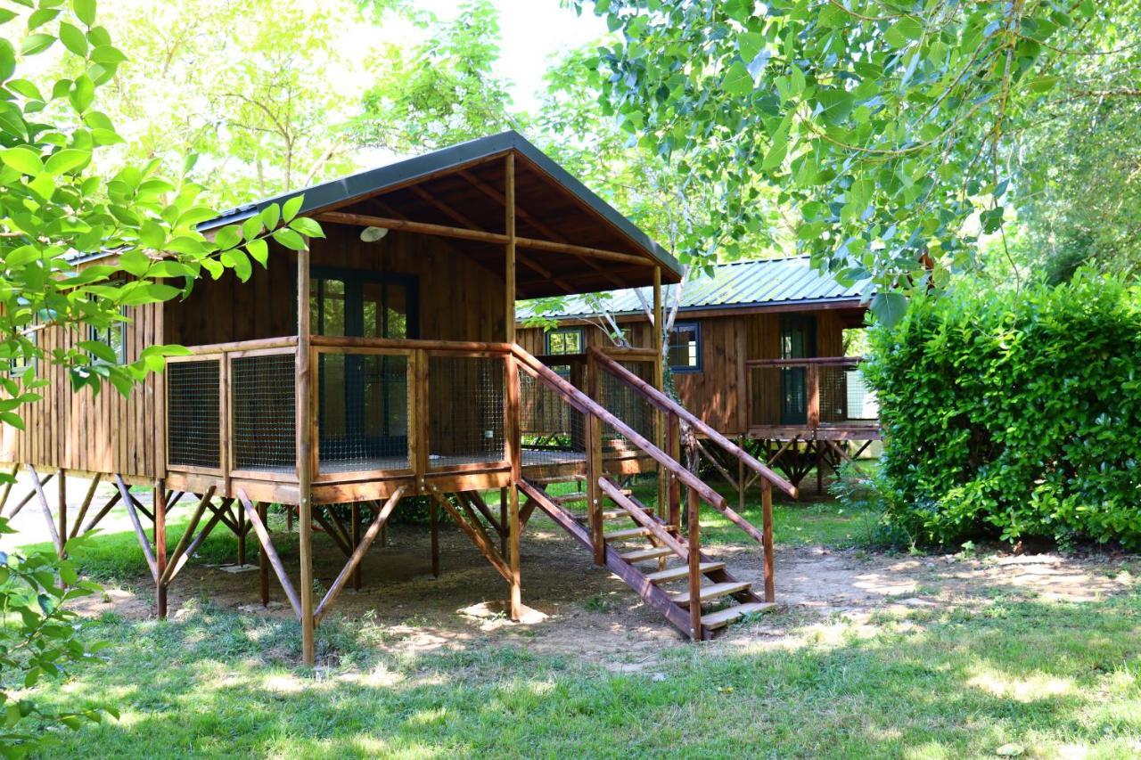 Hotel Camping Le Mouliat Moncrabeau Exterior foto